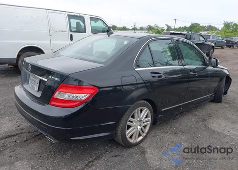 2009 Mercedes-Benz C 300 Luxury 4Matic/Sport 4Matic from USA, damaged, VIN WDDGF81X49R083504
